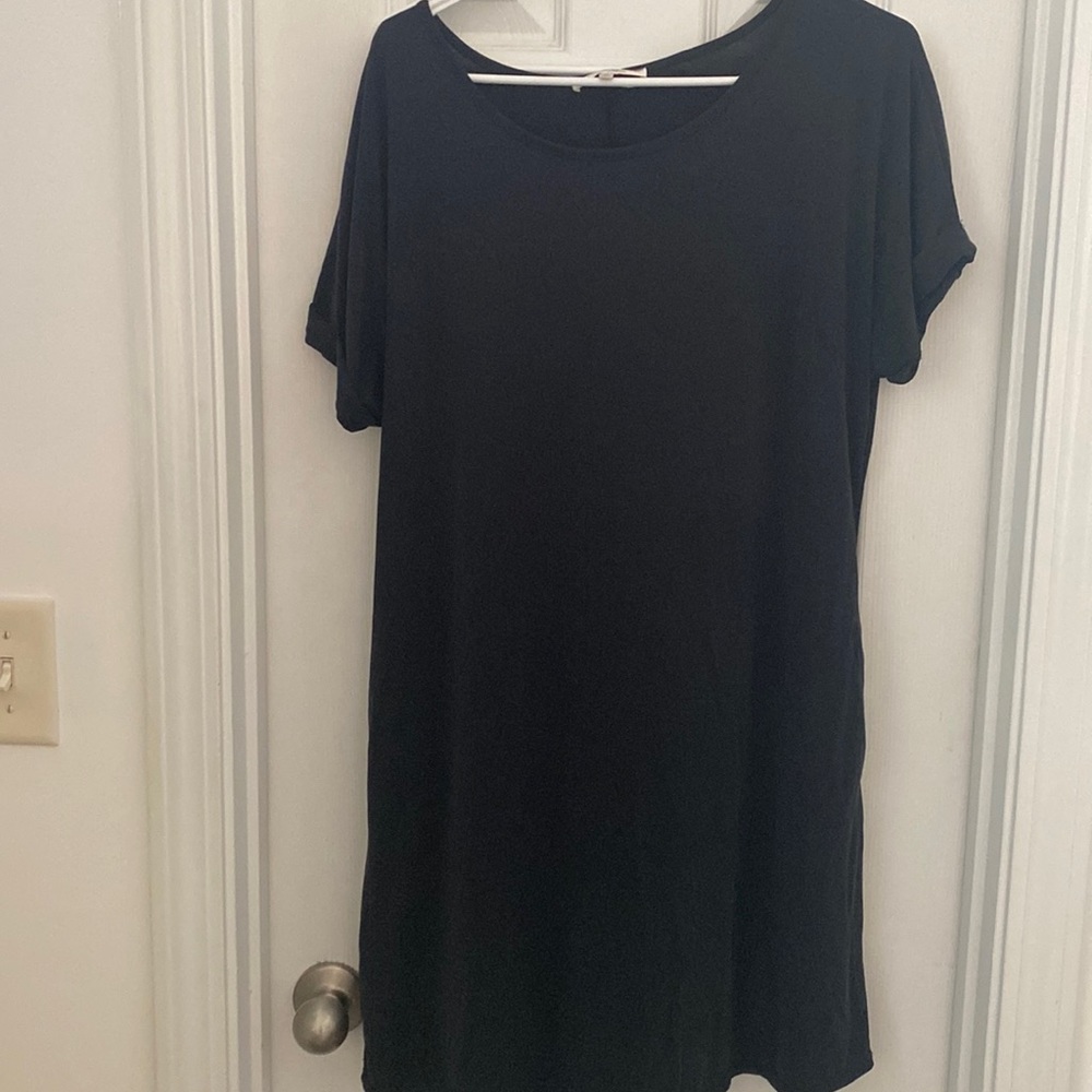 Andree dress size medium